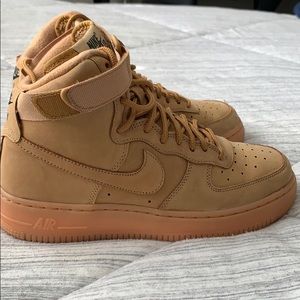 Air Force 1 High Top in “Flax”